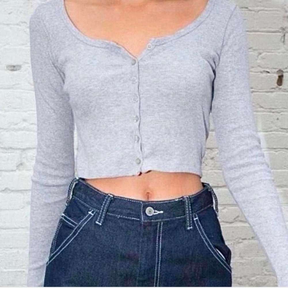 [SOLD] Brandy Melville Gray Cardigan